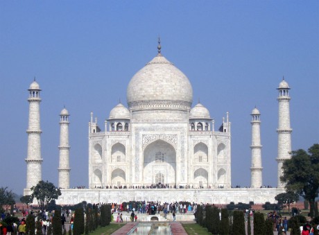 02 Taj Mahal.jpg
